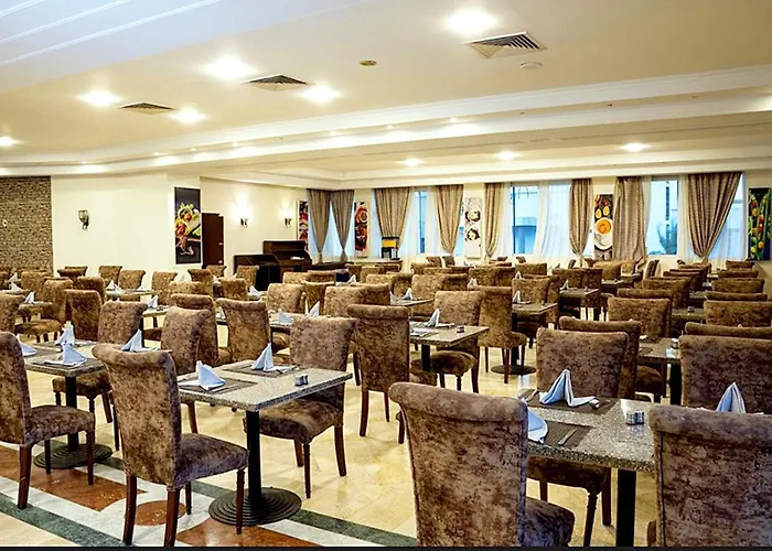 Dexon Roma Down Town 3* Gurdaka